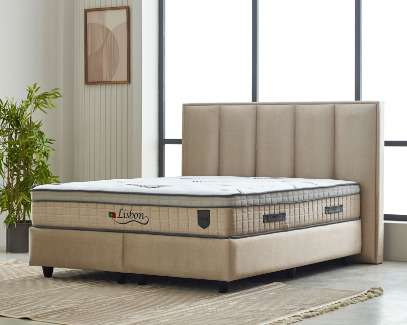 Lit design boxspring coffre Bruxelles Lizbon 2